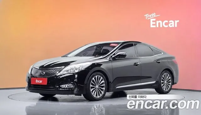 Hyundai Grandeur HG HG240