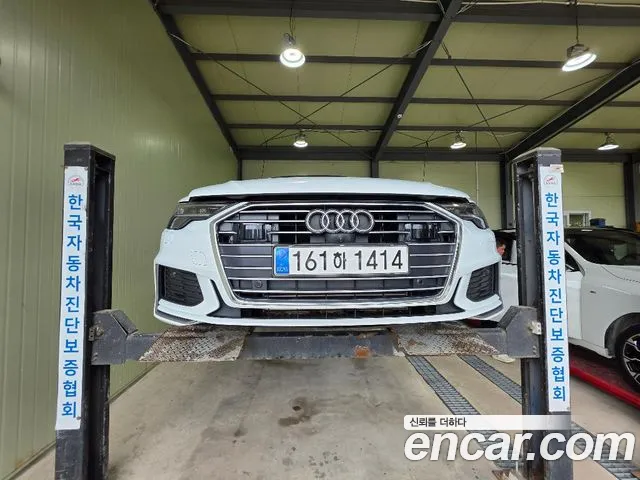 Audi A6 (C8) 45 TFSI Premium