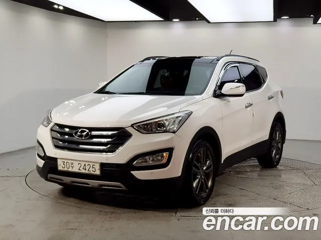 Hyundai Santa Fe DM Diesel(e-VGT) 2.0 2WD Exclusive