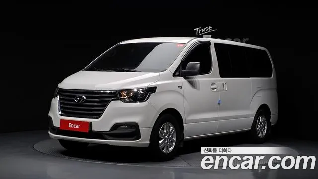 Hyundai The New Grand Starex 5
