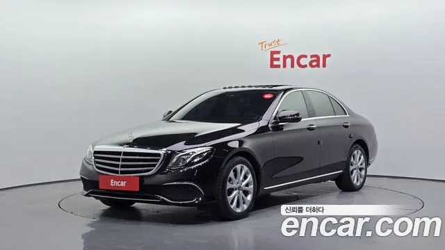 Mercedes-Benz E- W213 E220d Exclusive