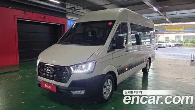 Hyundai Solati 15 Deluxe