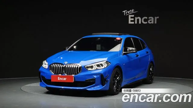 BMW 1 Series (F40) 118 d M Sport