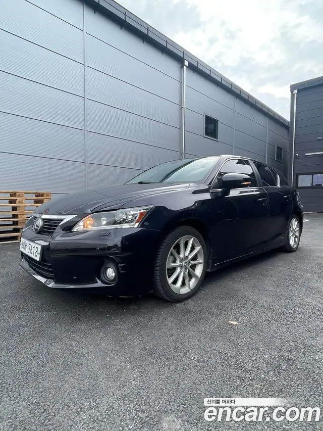 Lexus CT200 h 1.8 ZWA10