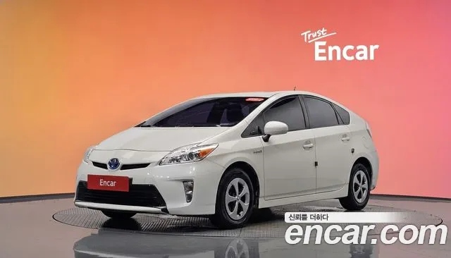 Toyota Prius 1.8 E