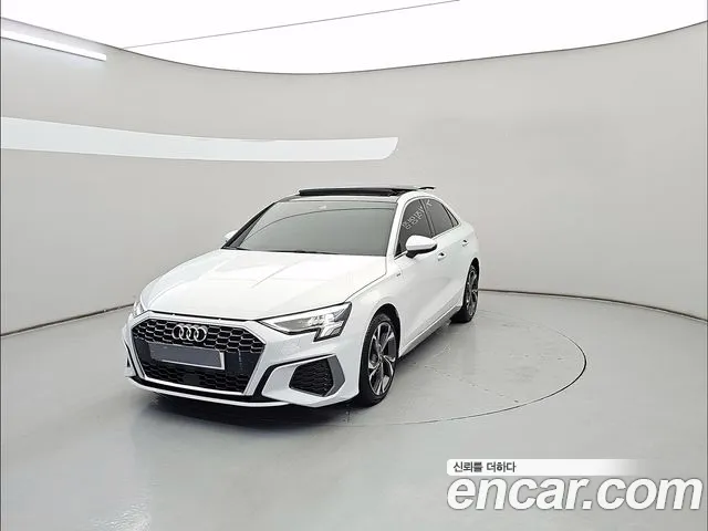 Audi A3 (8 Y) 40 TFSI Premium