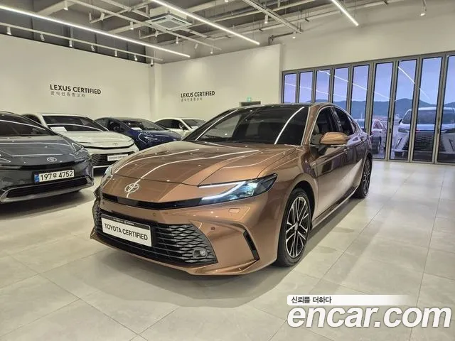 Toyota Camry (XV80) 2.5 XLE Premium Hybrid