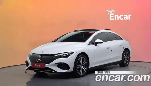 Mercedes-Benz EQE V295 EQE300