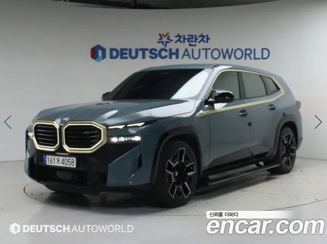 BMW XM (G09) 4.4