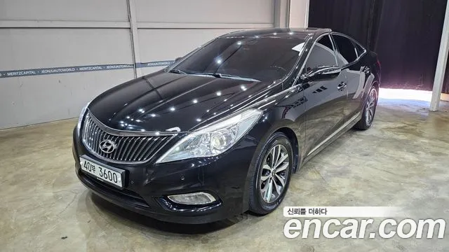 Hyundai Grandeur HG HG240