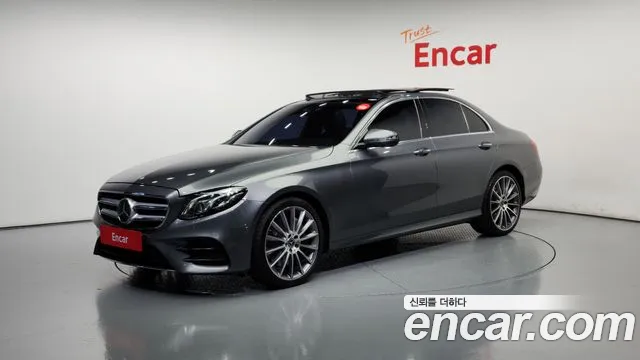 Mercedes-Benz E- W213 E350 4MATIC AMG Line