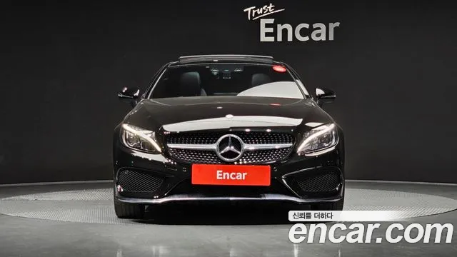 Mercedes-Benz C- W205 C200