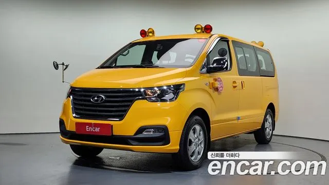 Hyundai The New Grand Starex 4WD