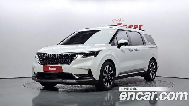Kia Carnival 4 Gasoline 7 Signature