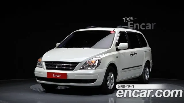 Kia Carnival 9 LPI GLX Base