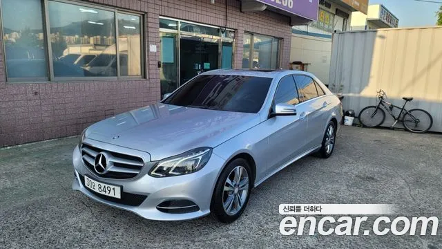 Mercedes-Benz E- W212 E220 CDI