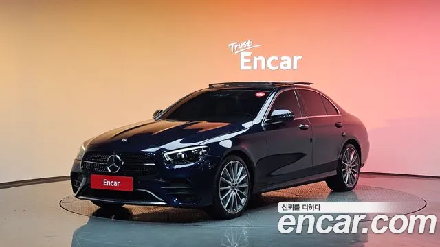 Mercedes-Benz E- W213 E350 4MATIC AMG Line