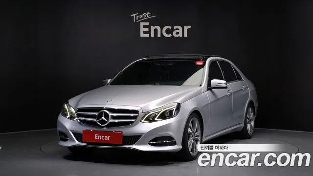Mercedes-Benz E- W212 E300