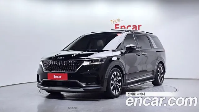 Kia Carnival 4 Gasoline 7 Signature