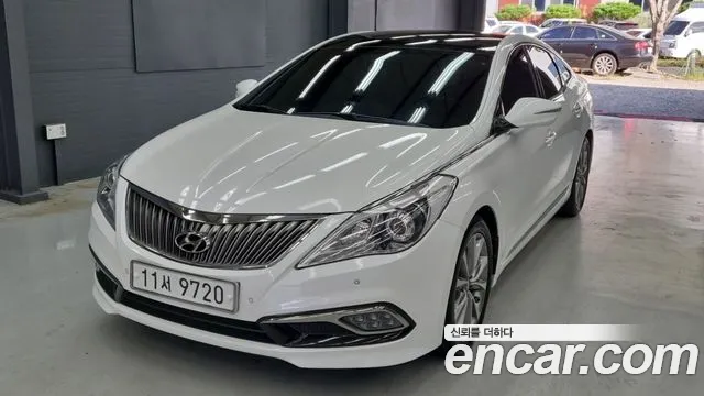 Hyundai Grandeur HG HG240