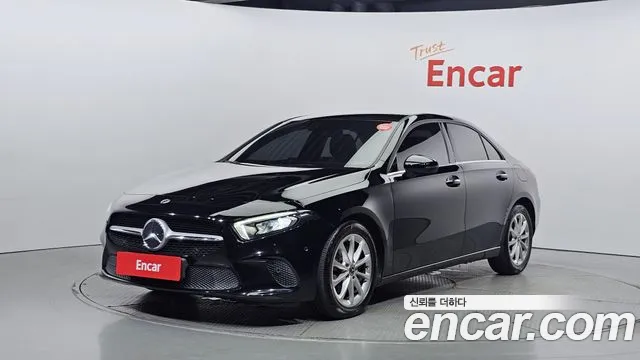 Mercedes-Benz A- W177 A220