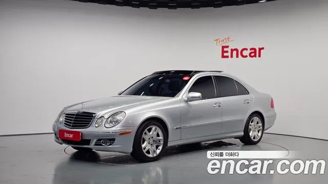 Mercedes-Benz E- W211 E350