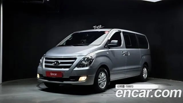Hyundai Grand Starex 5