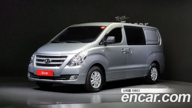 Hyundai Grand Starex 5