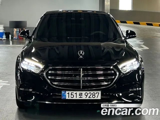 Mercedes-Benz E- W214 E220d 4MATIC Exclusive