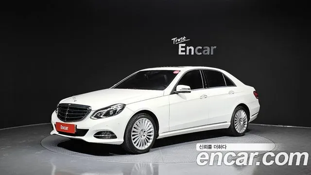 Mercedes-Benz E- W212 E300