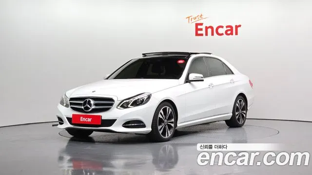 Mercedes-Benz E- W212 E300