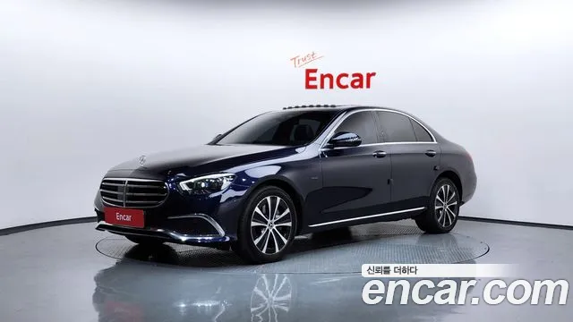 Mercedes-Benz E- W213 E300e 4MATIC Exclusive
