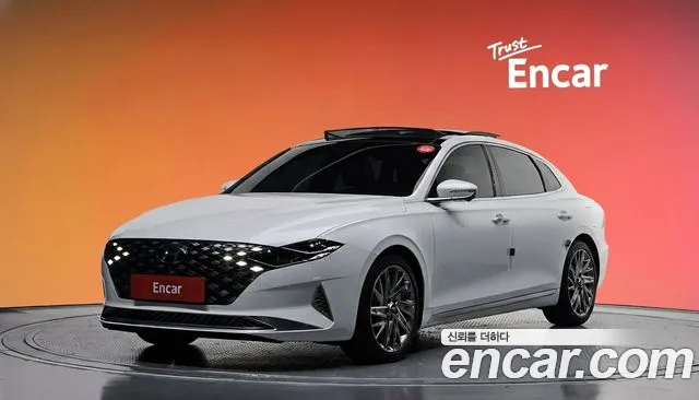Hyundai The New Grandeur IG 2.5