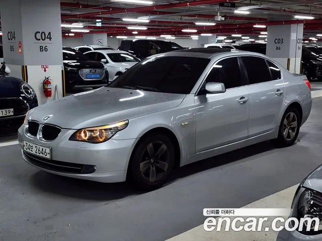 BMW 5 (E60) 520i