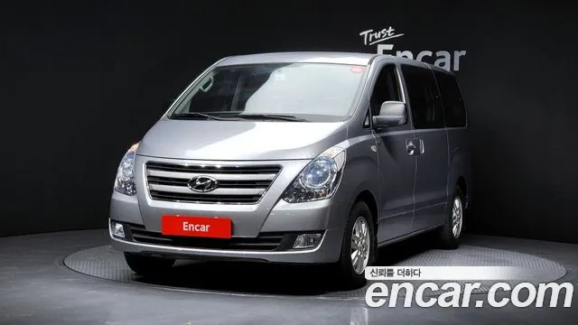 Hyundai Grand Starex 12