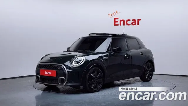 MINI Cooper S 5 3