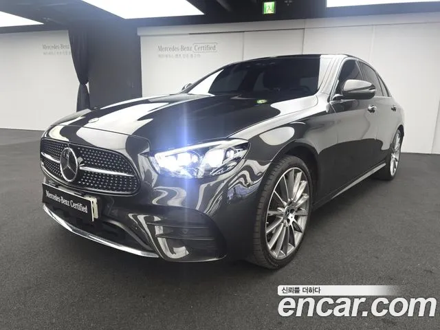 Mercedes-Benz E- W213 E350 4MATIC AMG Line