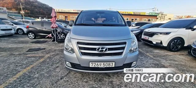 Hyundai Grand Starex 12