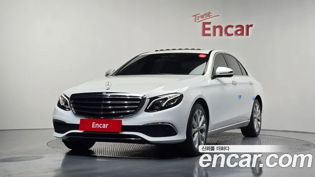 Mercedes-Benz E- W213 E220d Exclusive