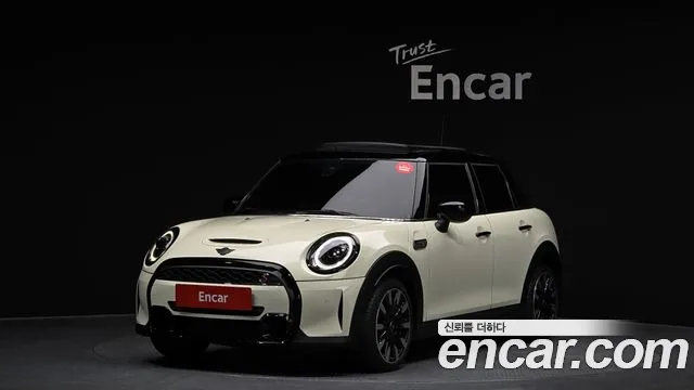 MINI Cooper S 5 3