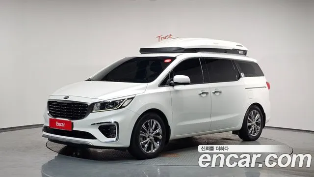 Kia The New Carnival 9 Prestige