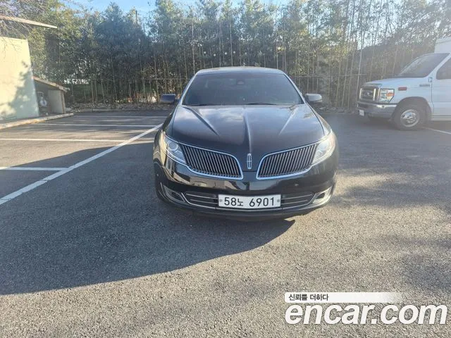 Lincoln MKS 3.5 AWD