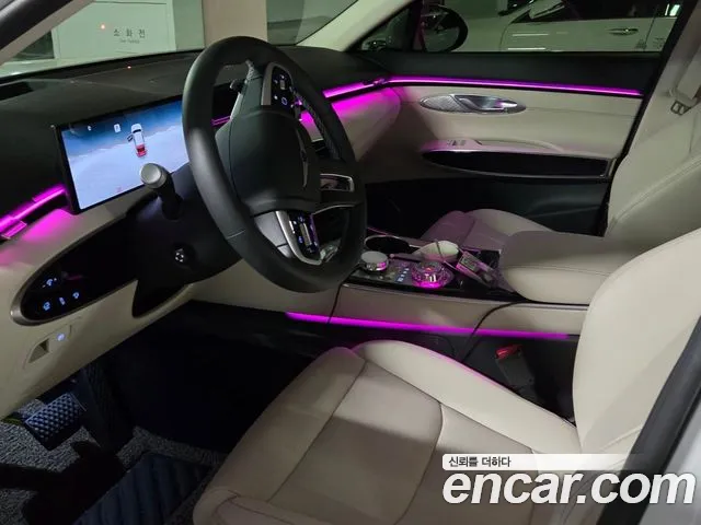 Genesis GV70 2.5T Gasoline 2WD