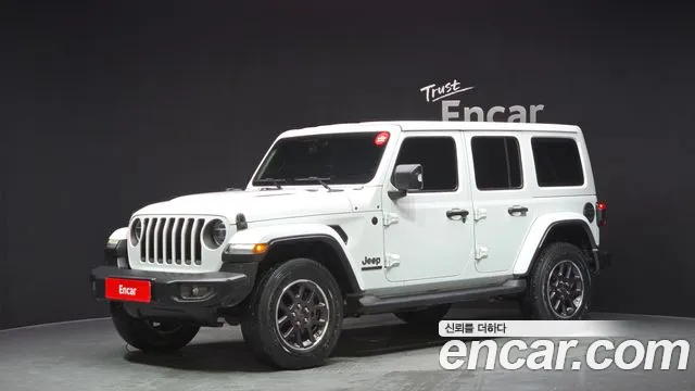Jeep Wrangler (JL) 2.0 4 80