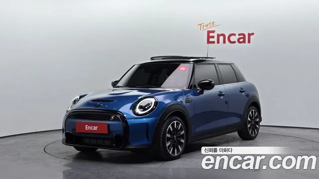 MINI Cooper S 5 3