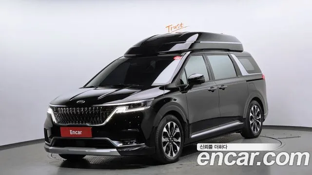 Kia Carnival 4 Gasoline 4