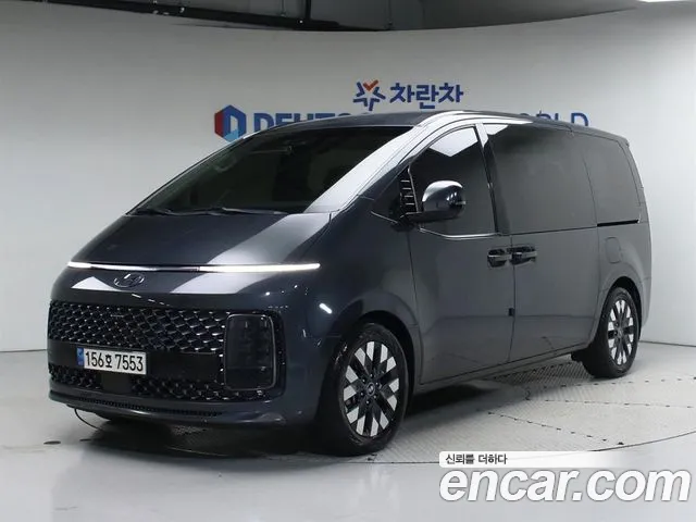 Hyundai Staria 4WD 9 Inspiration
