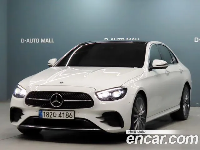Mercedes-Benz E- W213 E350 4MATIC AMG Line
