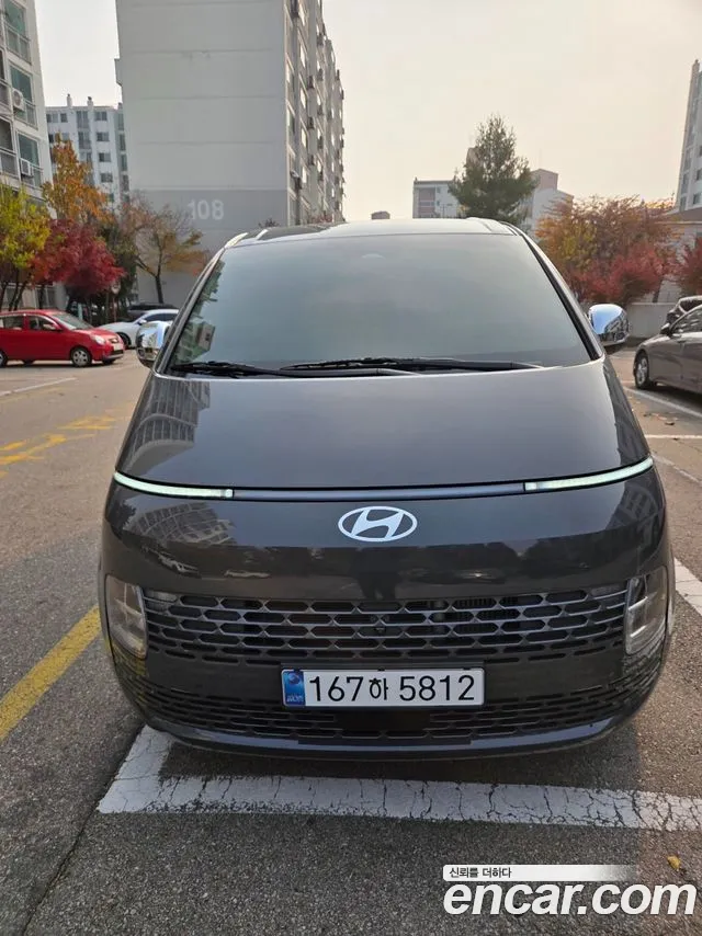 Hyundai Staria 9
