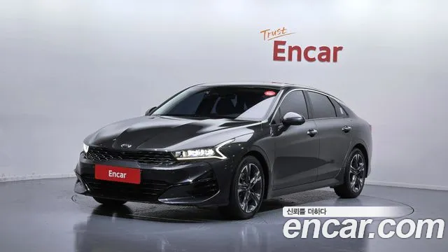 Kia K5 III 2.0 Signature